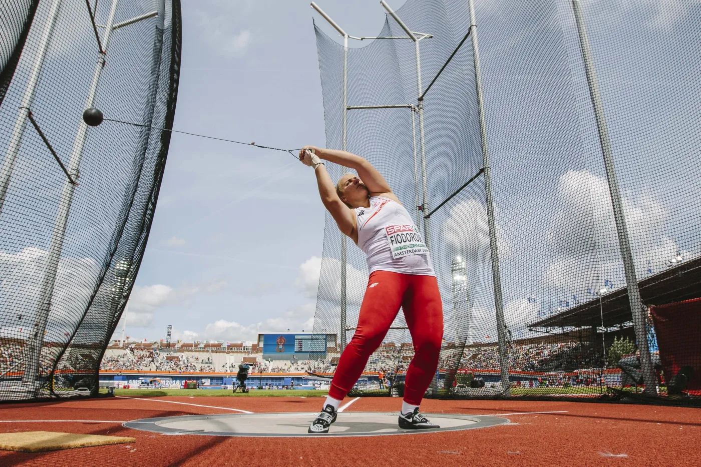 Wyrzuceni za alkohol lekkoatleci znaleźli winnego. Konflikt w polskiej kadrze