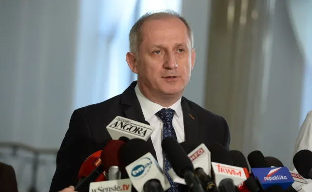 PiS wycofuje ustawę warszawską. PO: Wygraliśmy pierwszą bitwę, a nie wojnę