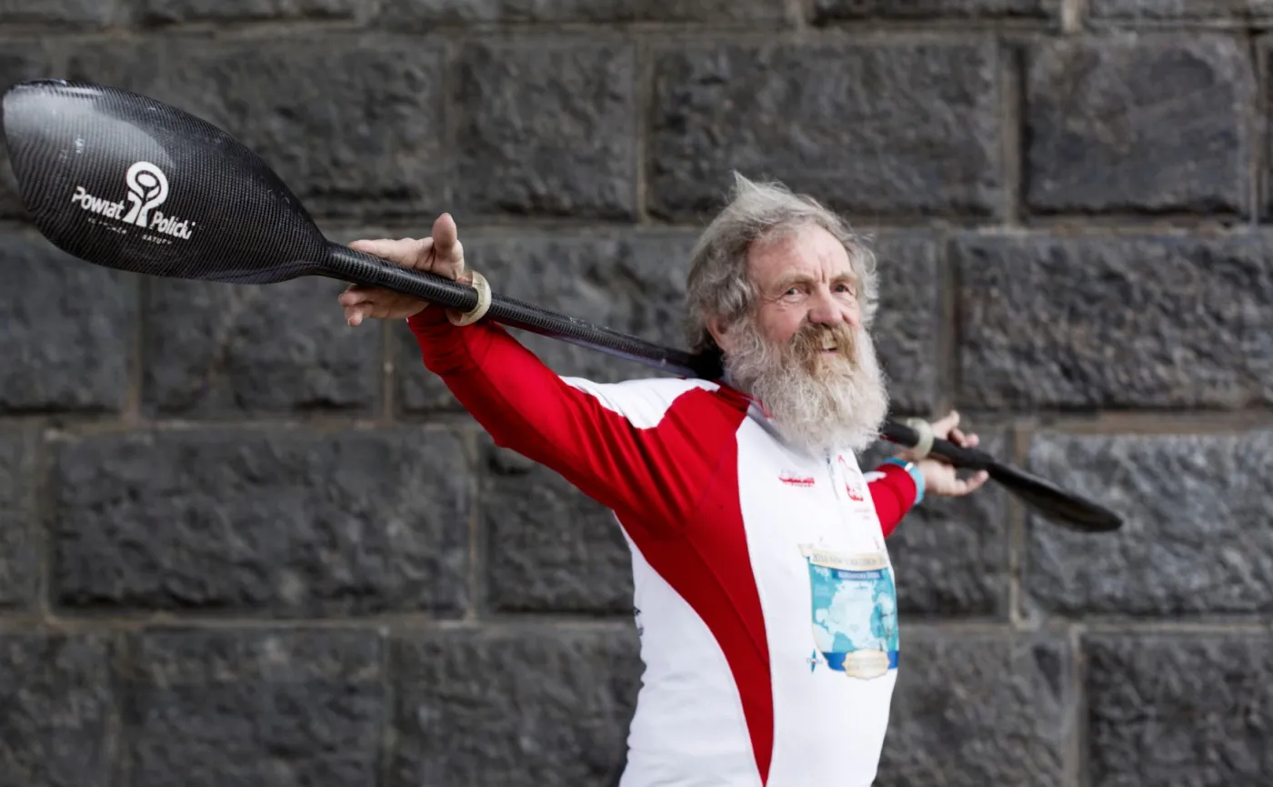 Nagłe załamanie pogody. Doba przerwał wyprawę przez Atlantyk i wystartuje ponownie