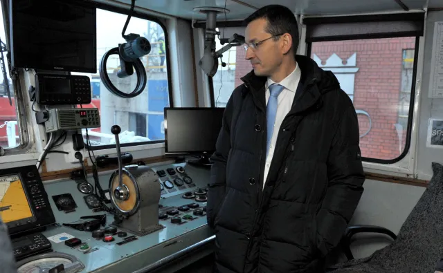 Błyskotliwa kariera Morawieckiego pełna problemów. Wszystkie wojny wicepremiera z ministrami