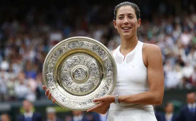 Wimbledon: Pierwszy triumf Muguruzy w Londynie, drugi w Wielkim Szlemie