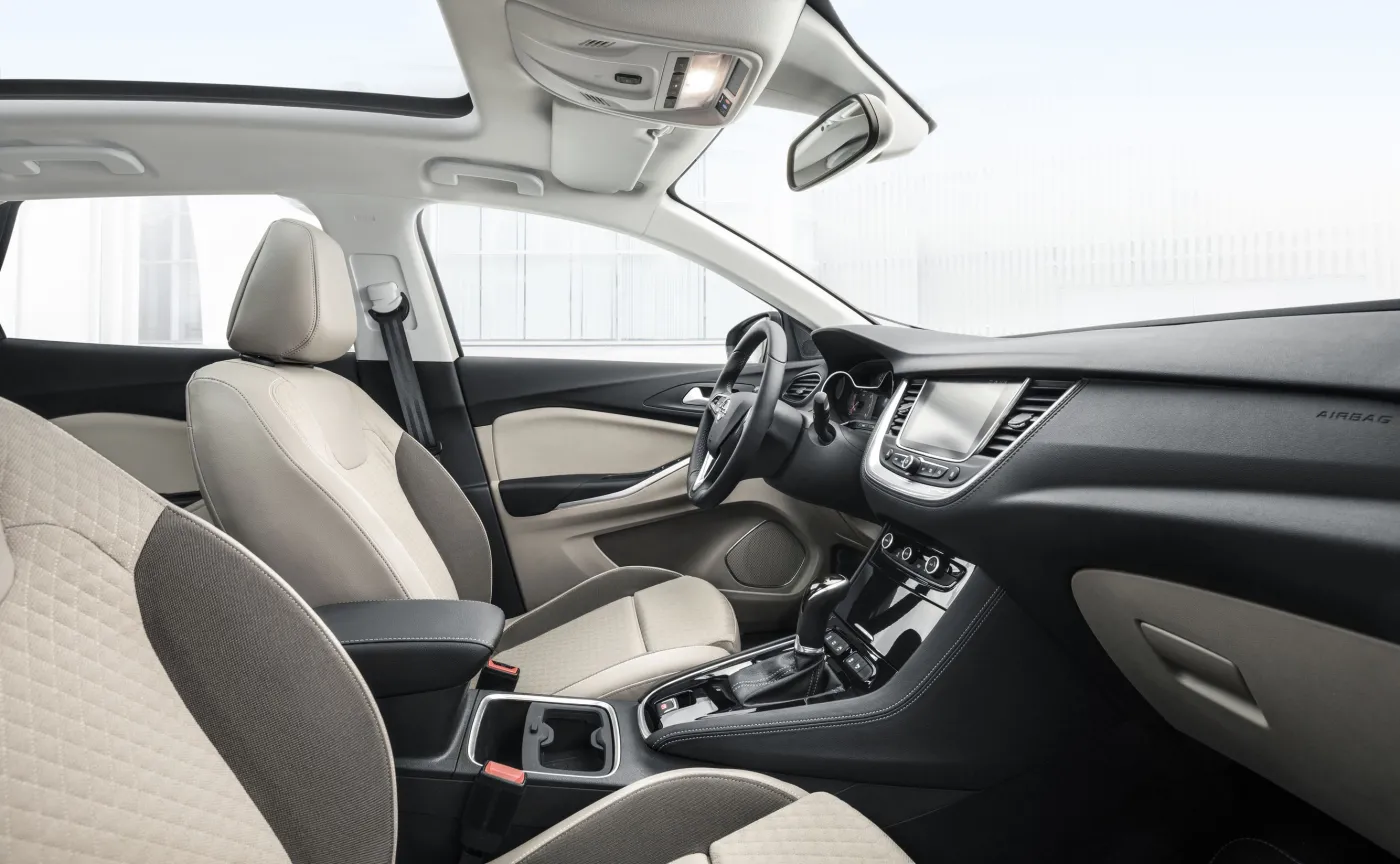 10323642-opel-grandland-x.jpg