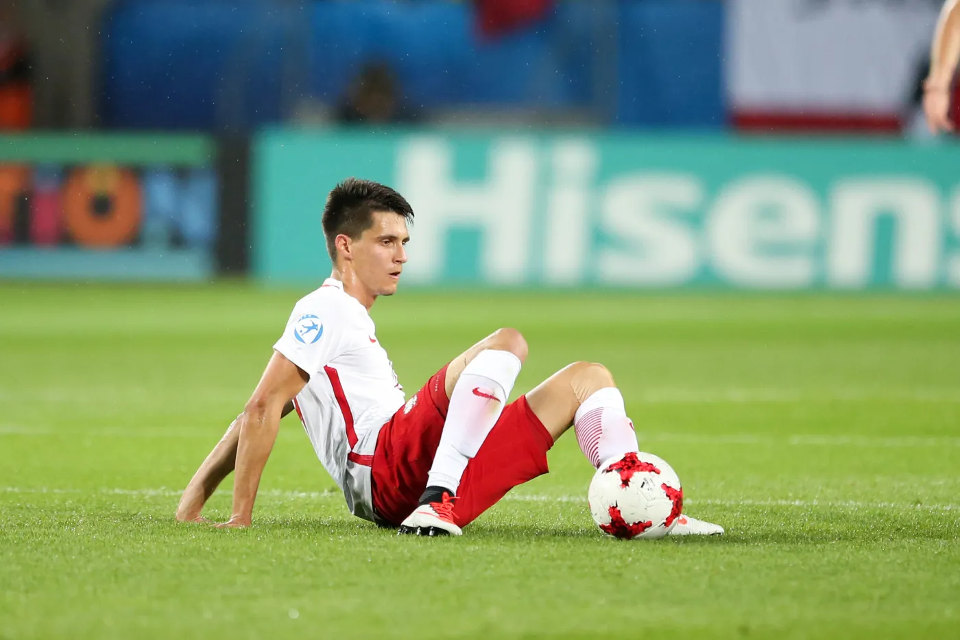 El. ME U-21: Pierwsze powołania Michniewicza. Bielik i Kapustka w kadrze na mecz z Gruzją