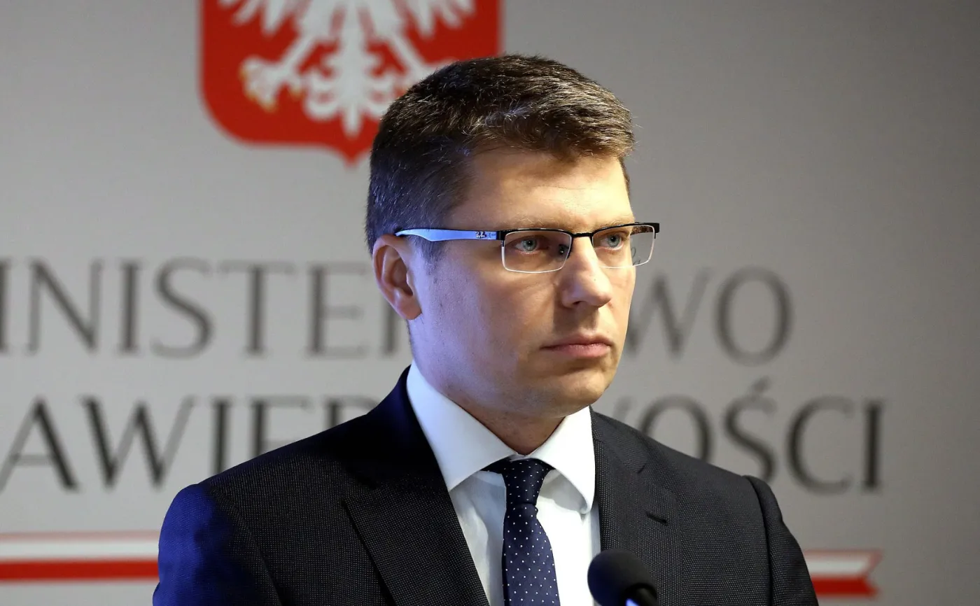 Zastępca Ziobry: Sędziego, który daje 5 lat za zgwałcenie, karę wyższą niż minimalna, traktuje się jak dziwaka