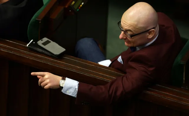 Kamiński o rekonstrukcji: Może jakiś ukryty skandal zmusił Jarosława Kaczyńskiego do tego manewru