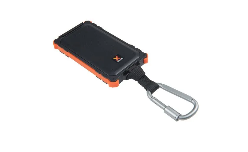 Powerbank odporny na wszystko. Bez problemu można go zabrać na szlak