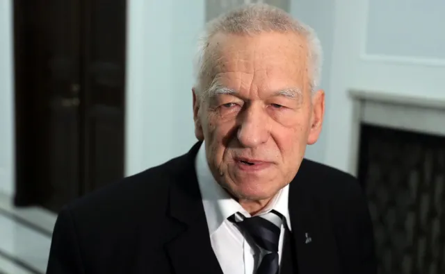 Członek podkomisji Macierewicza odpowiada Morawieckiemu: Odpowiedzialność Rosjan za katastrofę bezsporna