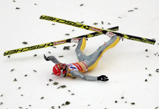 Turniej Czterech Skoczni: Richard Freitag nie wystartuje w Bischofshofen. Lider PŚ nie chce ryzykować zdrowia po upadku