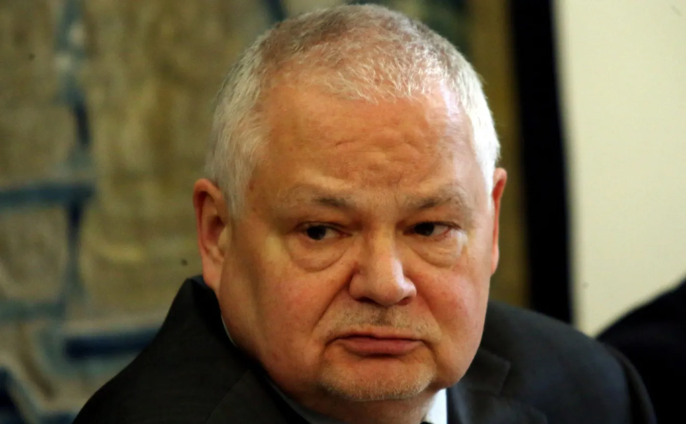 Glapiński dla "DGP": Lepiej rosnąć w tempie 3 proc. przez dłuższy czas, niż rozwijać się jak Rumunia [CAŁY WYWIAD]