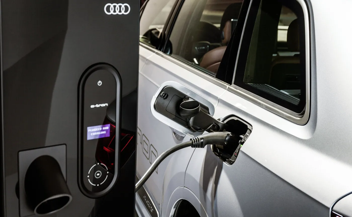 Audi Q7 e-tron 3.0 TDI quattro