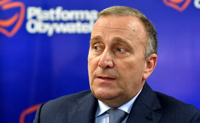 Schetyna: Za naszych rządów nie było nagród dla ministrów