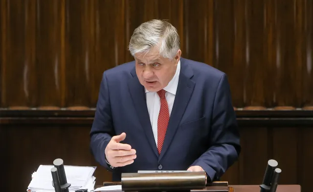 PO: Jurgiel nagrodami dla pracowników KRUS chce kupić sobie spokój za "cudze pieniądze", to patologia