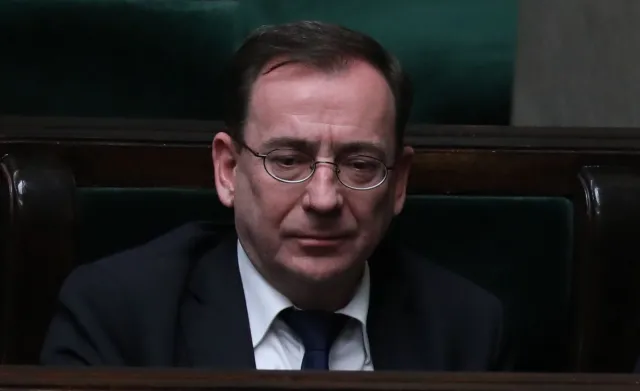 Minister uchylił decyzję szefa SKW. Generał Kraszewski znowu z certyfikatem bezpieczeństwa