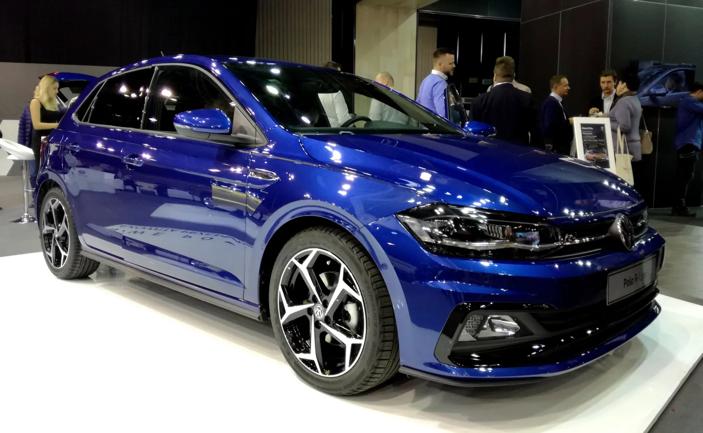 10606876-volkswagen-polo.jpg