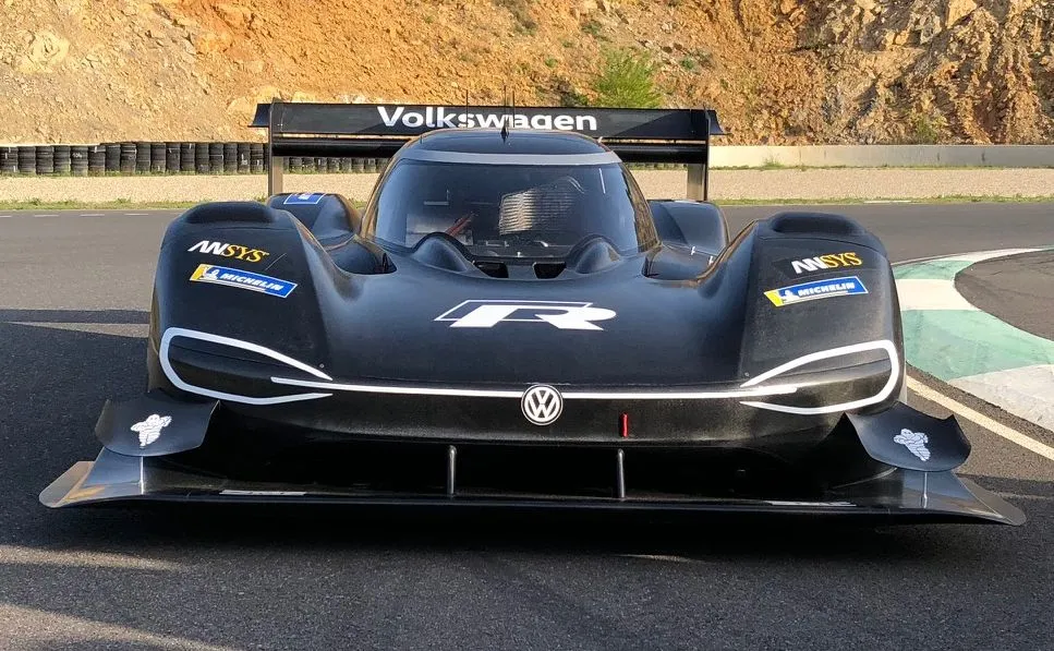 10958946-volkswagen-i-d.jpg