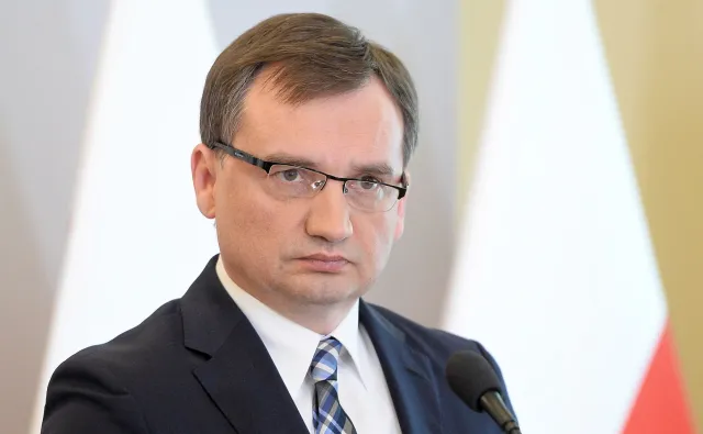 Zbigniew Ziobro broni Lecha Kaczyńskiego w sprawie Tomasza Komendy i uderza w "Wyborczą". "Szokująca jest manipulacja GW"
