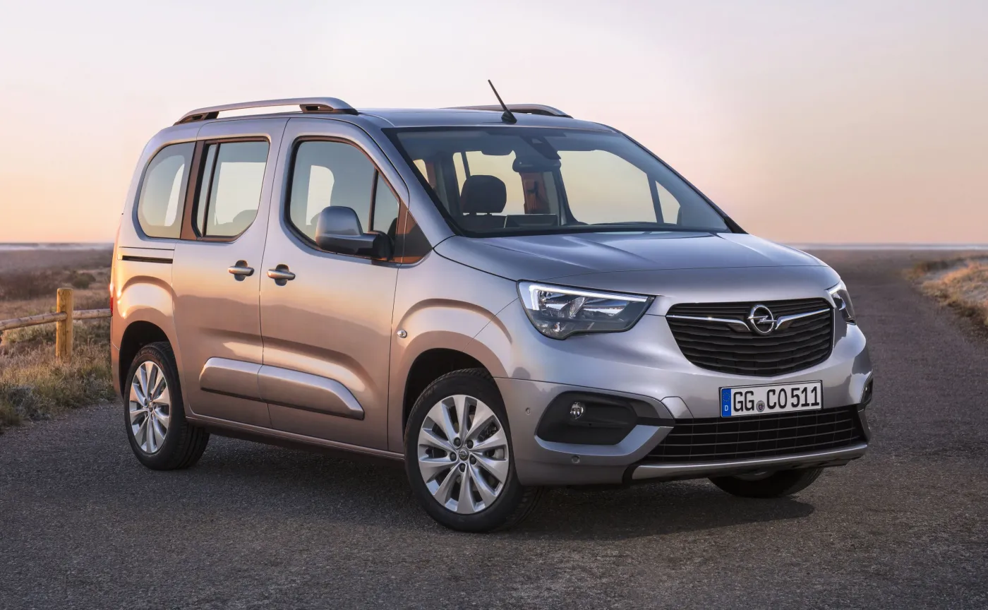 10785061-opel-combo-life.jpg