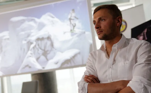 Andrzej Bargiel zjechał z K2 na nartach. W sieci pojawiło się dokumentujące ten wyczyn nagranie [WIDEO]