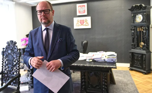 Adamowicz zaprasza Błaszczaka do udziału w obchodach na Westerplatte. Szef MON odpowiada