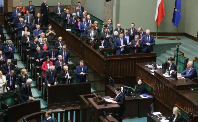 Witold Waszczykowski premii nie odda: Uczciwie na nią zarobiłem