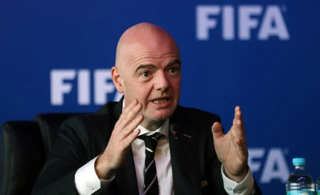 Mundial 2018: FIFA zatwierdziła powtórki wideo. VAR będzie pomagał sędziom