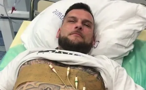 Popek trafił do szpitala: Nie ukrywam, że trochę się martwię. Trzymajcie za mnie kciuki