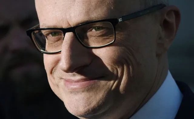 Ambasada RP w Izraelu publikuje humorystyczny filmik na 100-lecie niepodległości. A w nim polskie wynalazki: spinacz i wycieraczki