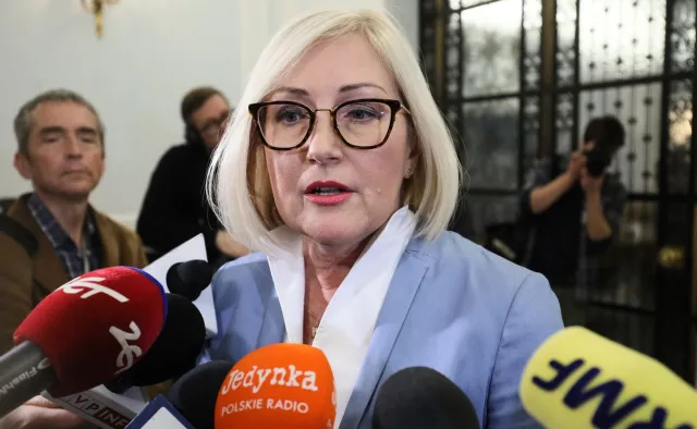 Kopcińska o zatrudnianiu dzieci polityków: Należałoby wywieźć je na bezludną wyspę, bo tylko tam rodzic nie ma kontaktów