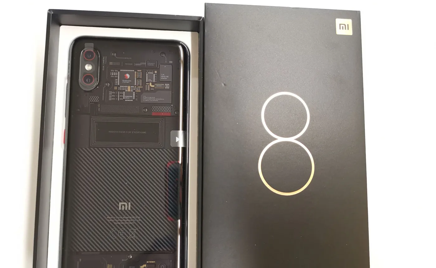 11825651-xiaomi-mi-8-pro.jpg