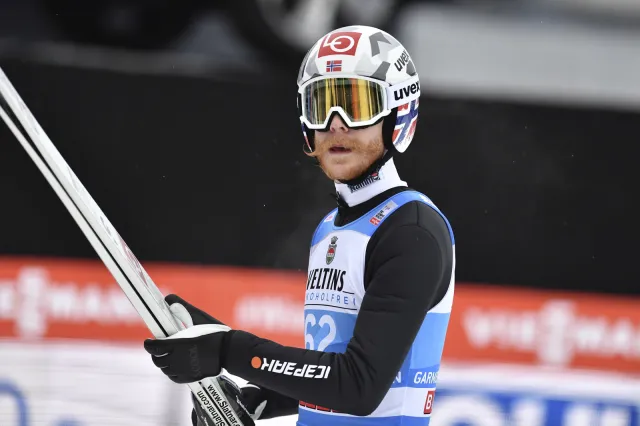 Robert Johansson zdobywcą nagrody Skok Roku 2018. Kamil Stoch gorszy od Norwega o 100 m