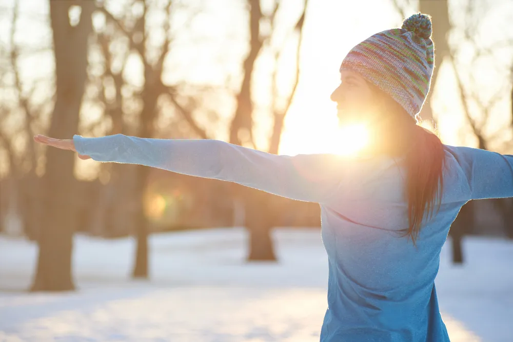 Dlaczego warto ćwiczyć zimą na świeżym powietrzu? 5 przekonujących powodów