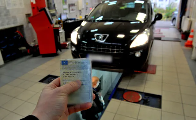 Rząd zaostrzy przepisy dla kierowców aut z wyciętym filtrem DPF. "Takie pojazdy nie uzyskają badania technicznego"