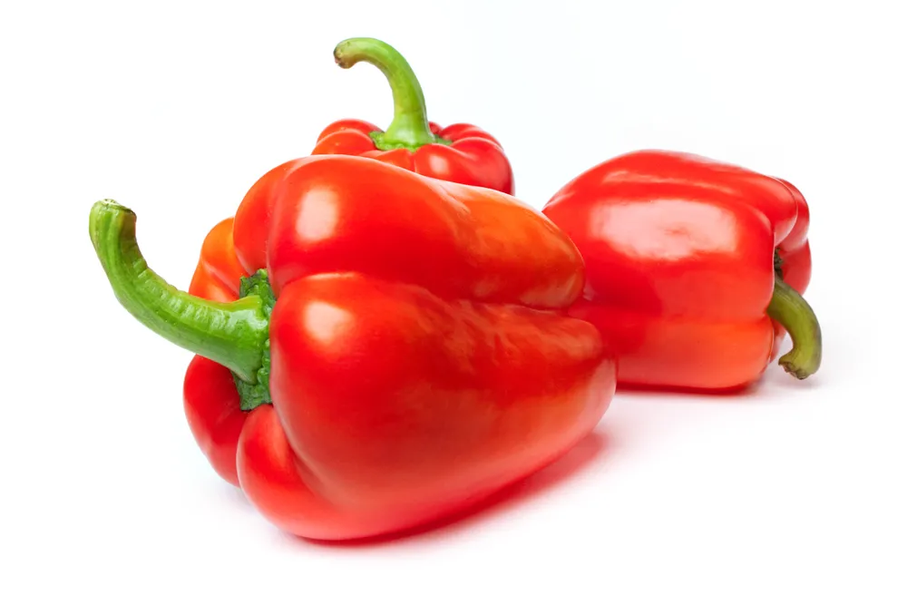 6784204-czerwona-papryka.jpg