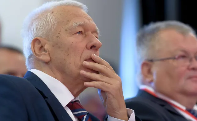 Poważne kłopoty partii Kornela Morawieckiego. Chodzi wpłaty anonimowych darczyńców