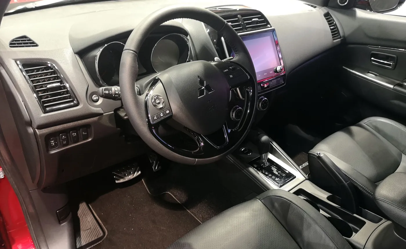 12230272-mitsubishi-asx.jpg