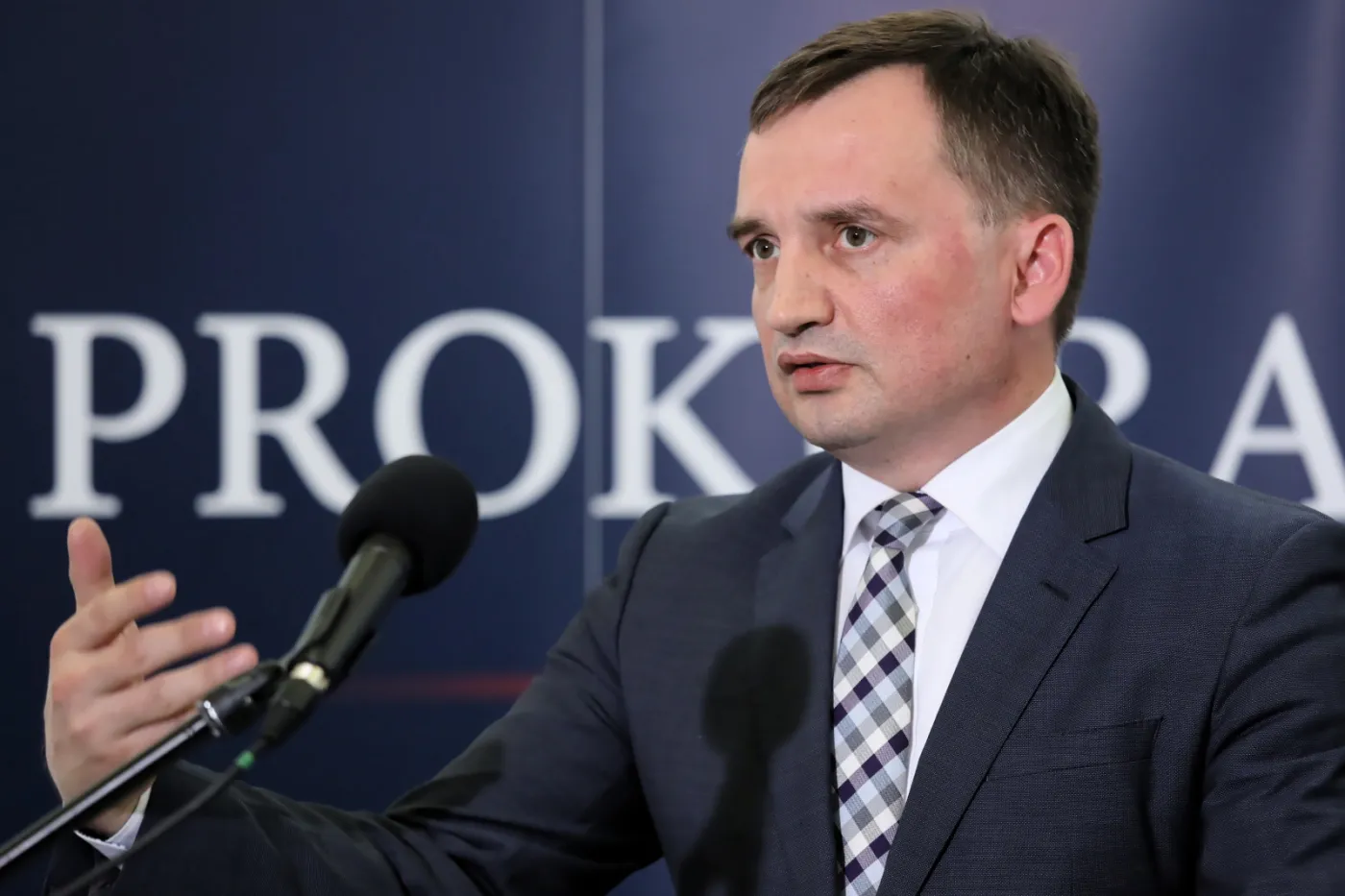 Afera Srebrnej. Ziobro: To druga strona przewleka sprawę, w polskiej prokuraturze obowiązuje język polski