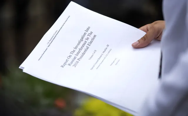 Burza wokół raportu Muellera. Demokraci żądają pełnej wersji dokumentu. Trump: Totalne bzdury