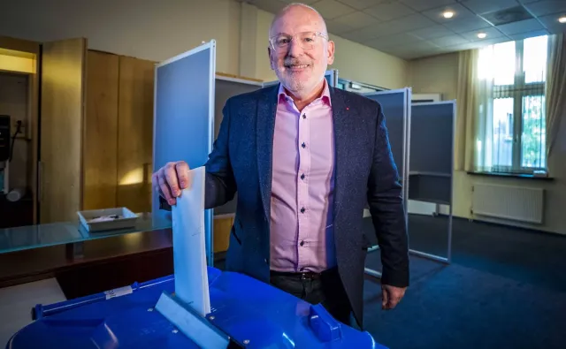 Holendrzy już zagłosowali w wyborach do PE. "Zaskakujący rezultat"