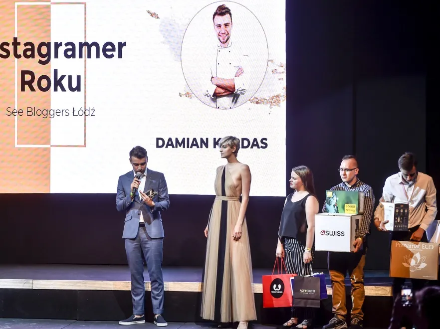 Ubrana, a jakoby naga. "Była" Kuby Wojewódzkiego pokazała na imprezie dla blogerów, jak doskonałe ma ciało. FOTO