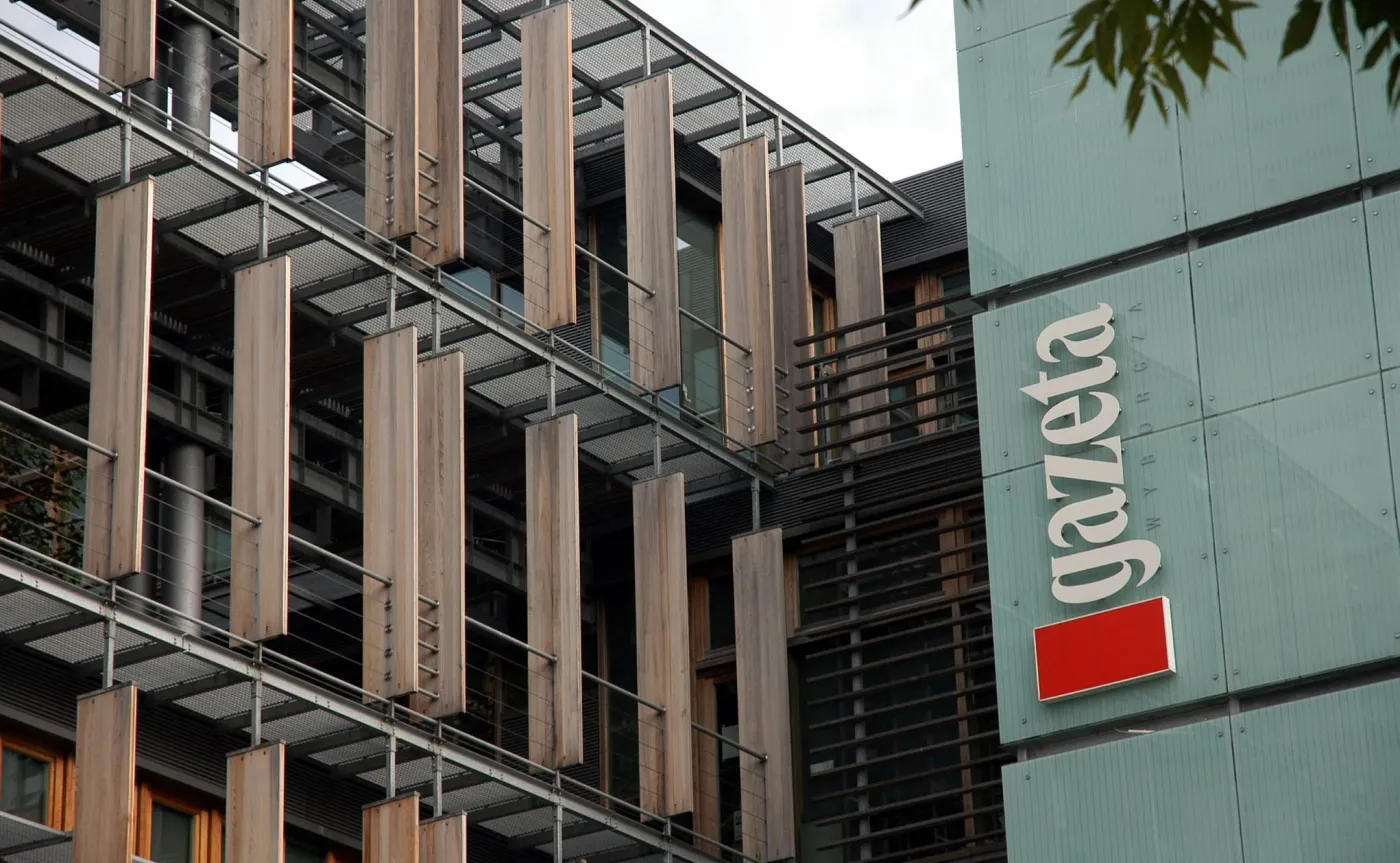 Agora wygrywa z Fratrią walkę o Radio ZET. Podpisano przedwstępną umowę z czeską firmą