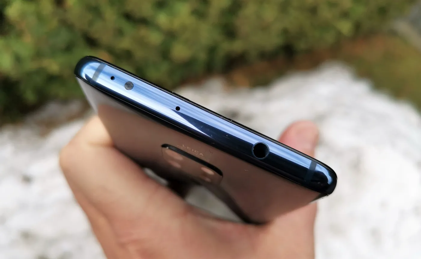 12145160-huawei-mate-20.jpg