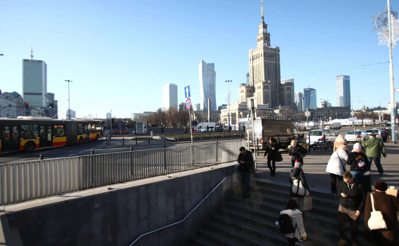 W piątek Disco Przeciwko Nienawiści na rondzie Dmowskiego. Planowane są zmiany w ruchu [SZCZEGÓŁY]