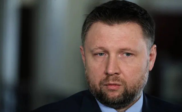 Kierwiński o aferze LGBT: Nie życzę sobie, aby Kaczyński, który żyje jak pączek w maśle, pouczał mnie, jak wychowywać dzieci