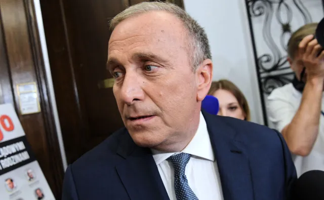 Schetyna o wyborze Witek na marszałka: Odchodzi ze stanowiska szefa MSWiA, bo nie akceptuje jej Zieliński