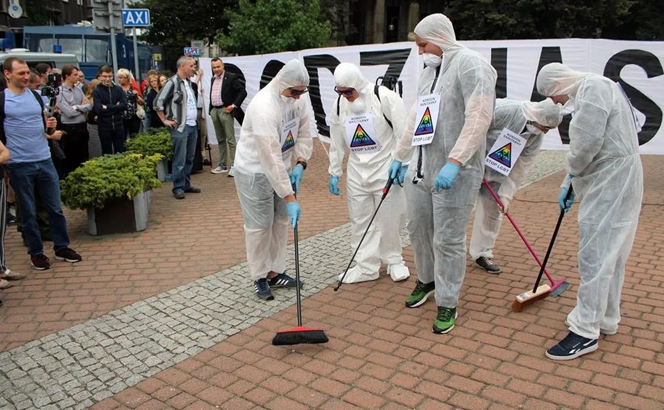 Narodowcy będą dezynfekować ulice z... ideologii LGBT. Wcześniej utworzyli Kordon Sanitarny