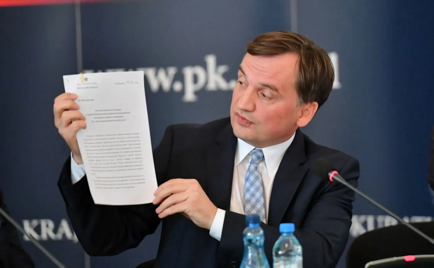 Ziobro: To rząd PO-PSL zrobił "prezent dla mafii lekowej". Teraz toczą się trzy poważne śledztwa