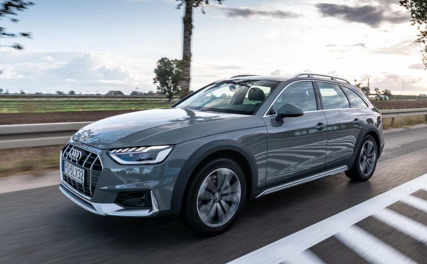 12631419-audi-a4-allroad.jpg