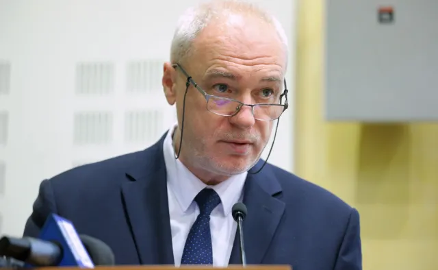 Konflikt wyborczy PO-PiS-u. Chodzi o kandydata po zmarłym Kornelu Morawieckim