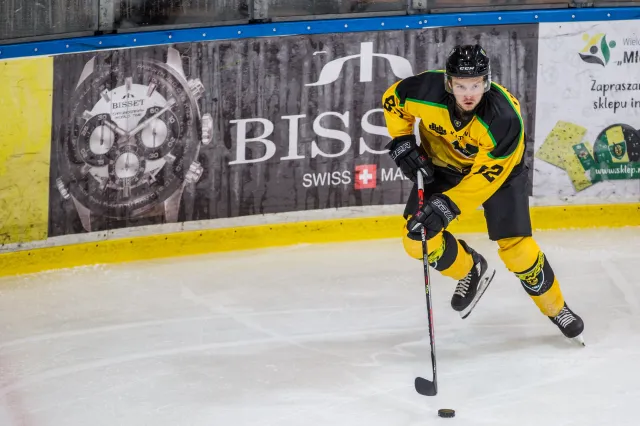 Pobicie hokeisty GKS Katowice. Jest zarzut dokonania rozboju