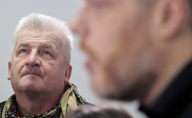 Ikonowicz: Tych wyborów w tym roku było tyle, że człowiek ma już lekko po kokardę